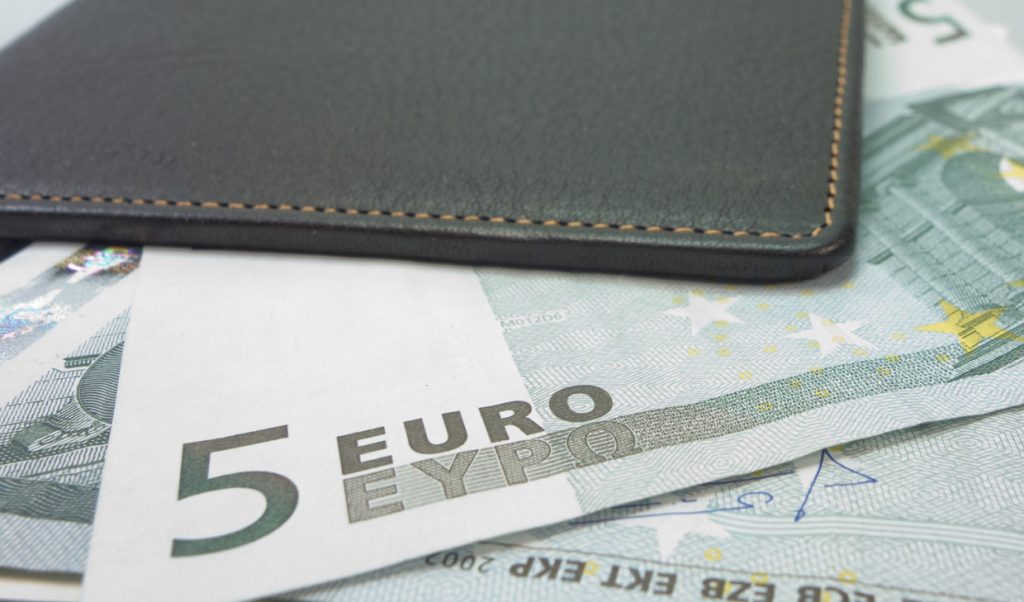 Schulgeld erhöht nicht den Anspruch auf Arbeitslosengeld II