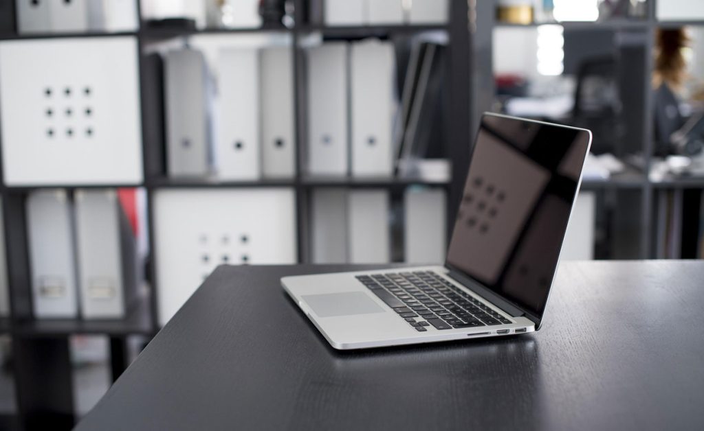 Newsletter Juli 2026: Hitze am Arbeitsplatz, krank im Urlaub u.v.m.